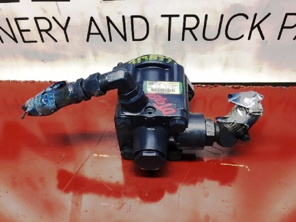 LUK LF73C Steering Pump