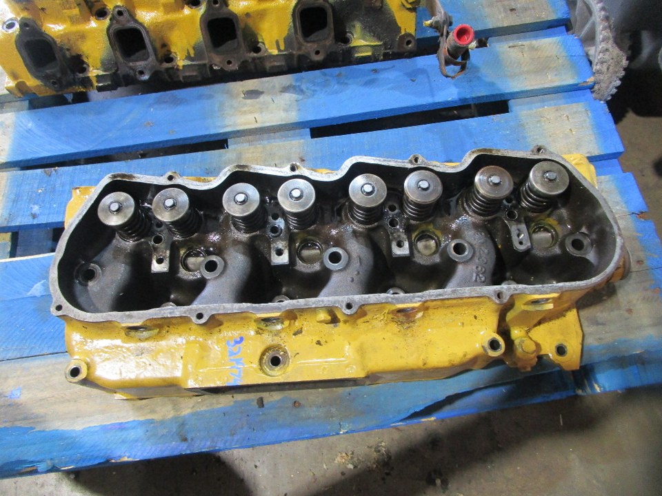 CAT 3208N Cylinder Head