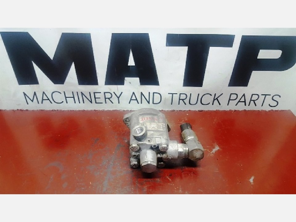 LUK LF73C Steering Pump