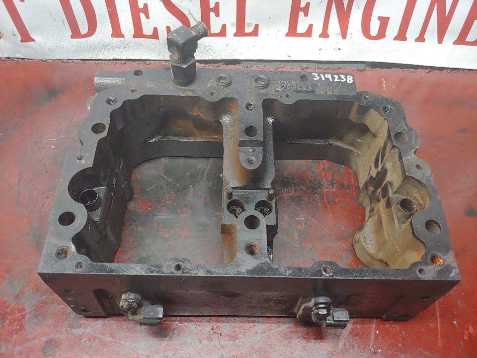 1998 CUMMINS N14 Celect Plus Valve Cover Spacer