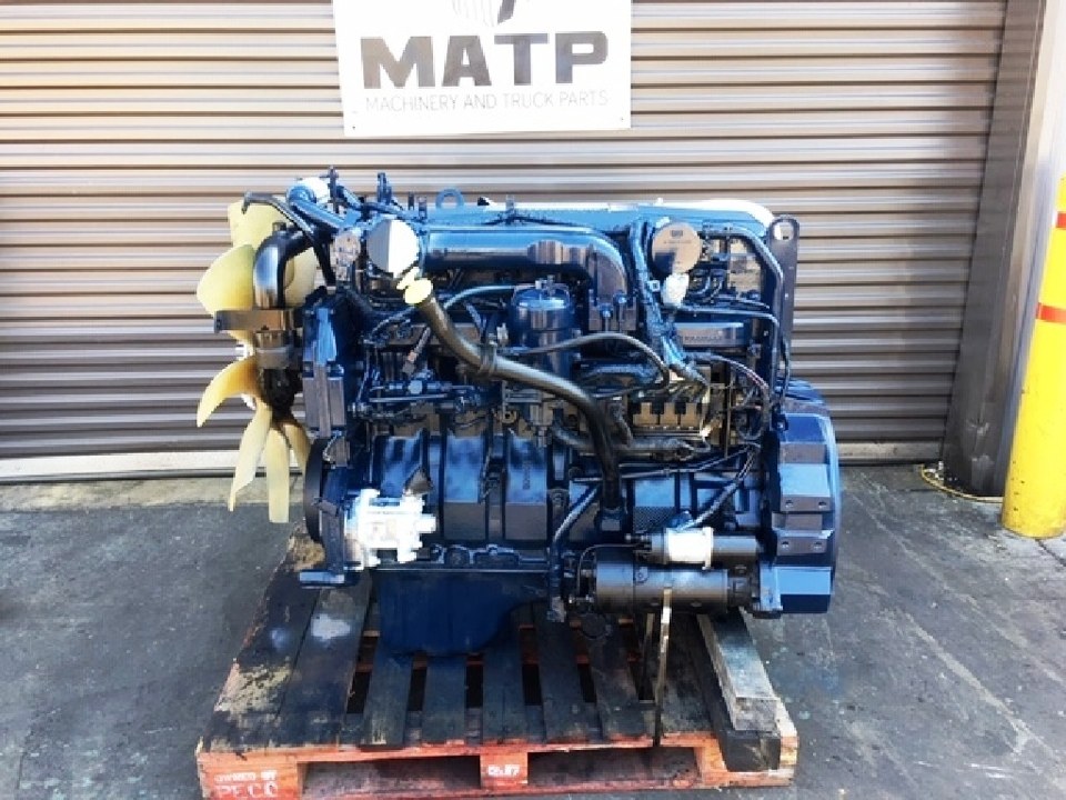 2005 INTERNATIONAL DT466E Engine