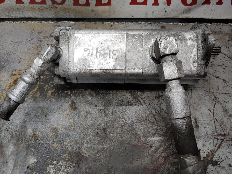 2005 SAUER DANFOSS A25.7L/23 Steering Pump