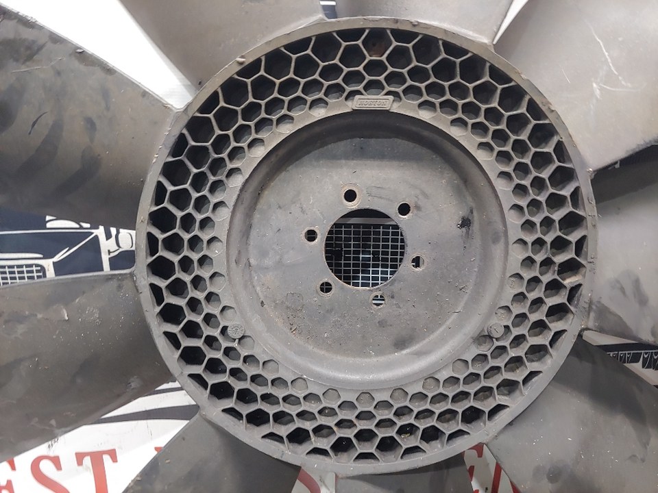 2003 CAT C12 Fan