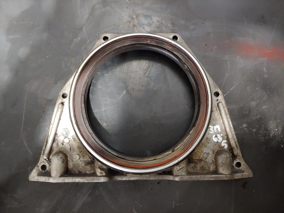 1993 CUMMINS 6BT 5.9L Rear Main Seal