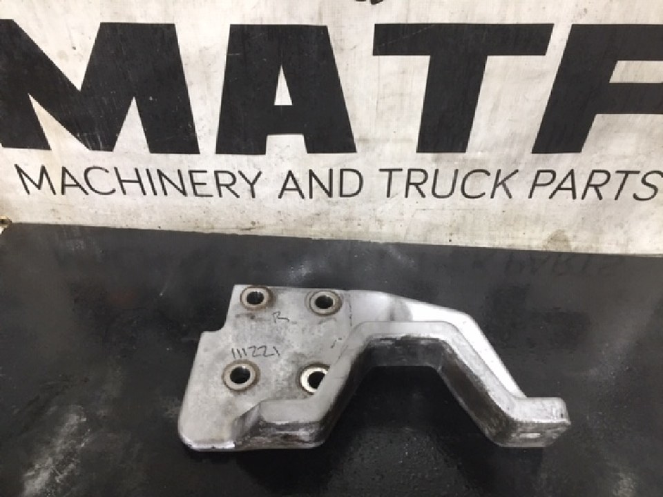 CAT C7 Engine Mount