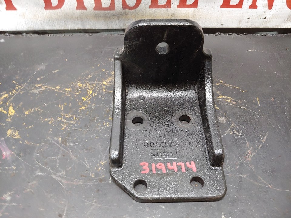CAT C7 Engine Mount