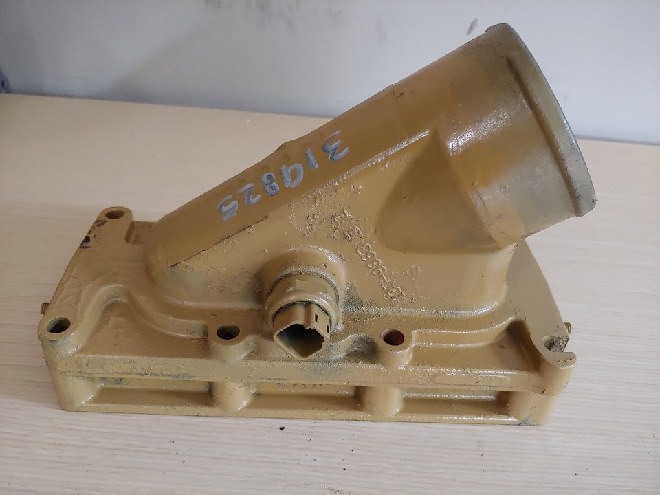 1999 CAT 3126 Intake Elbow