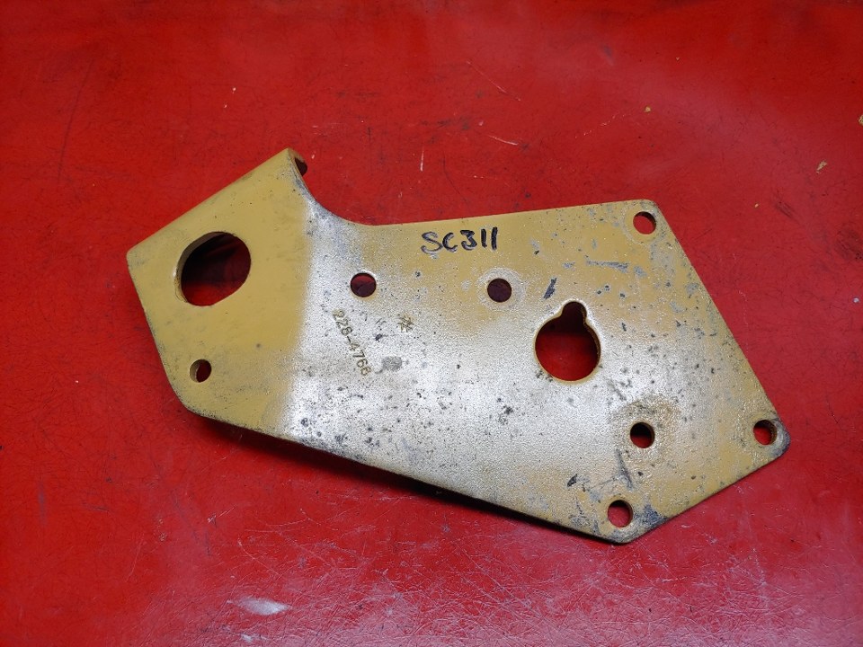 2004 CAT C7 Lifting Eye