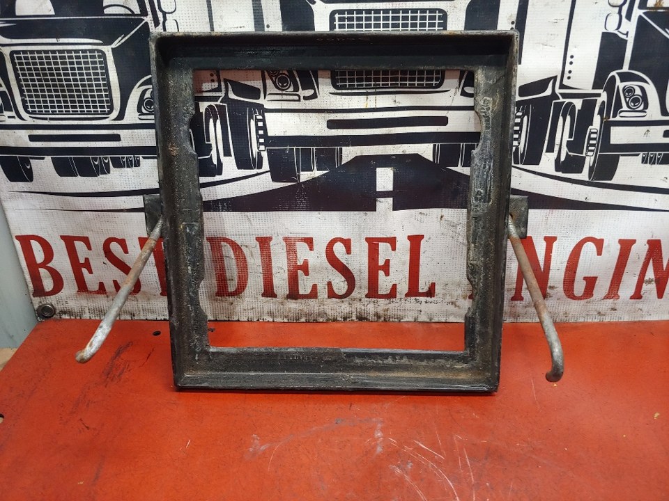 1995 KENWORTH T300 Battery Box