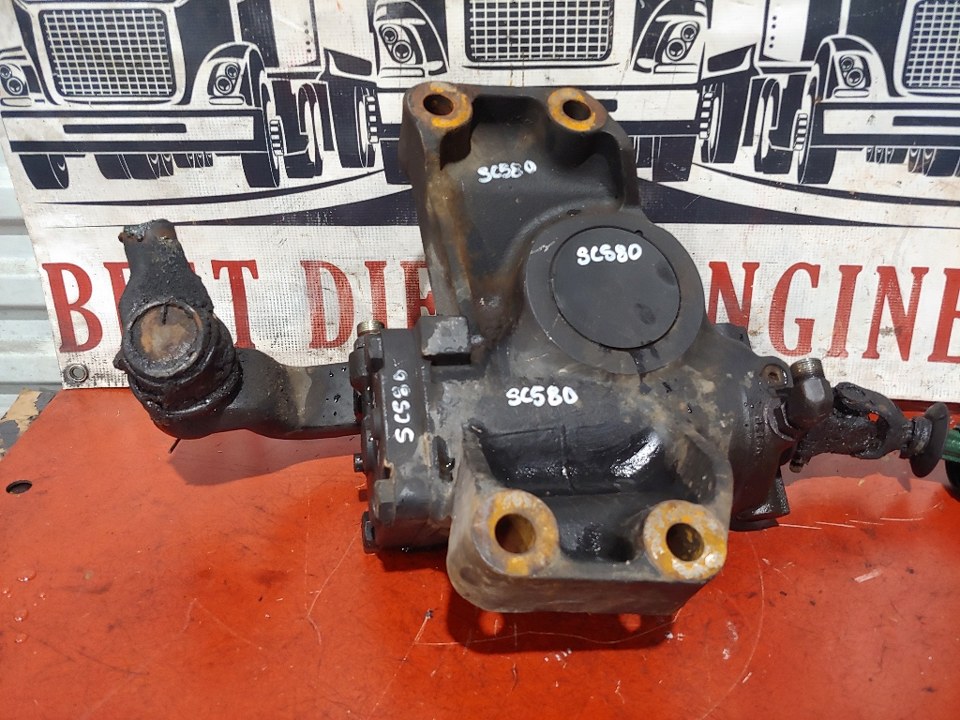 2002 ZF Isuzu FTR Steering Box