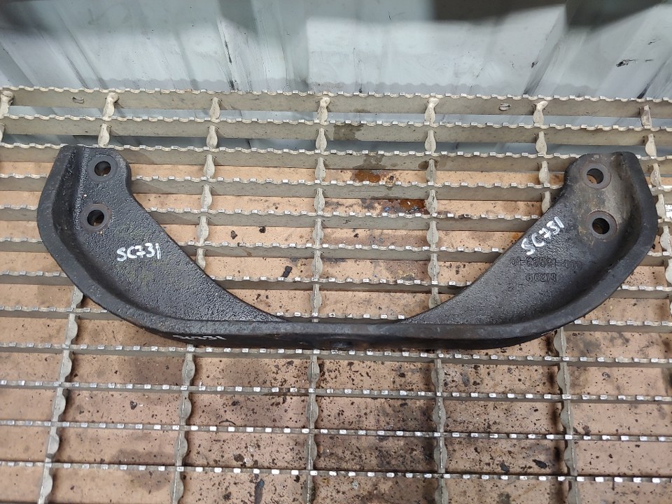 MERCEDES-BENZ OM906LA Engine Mount