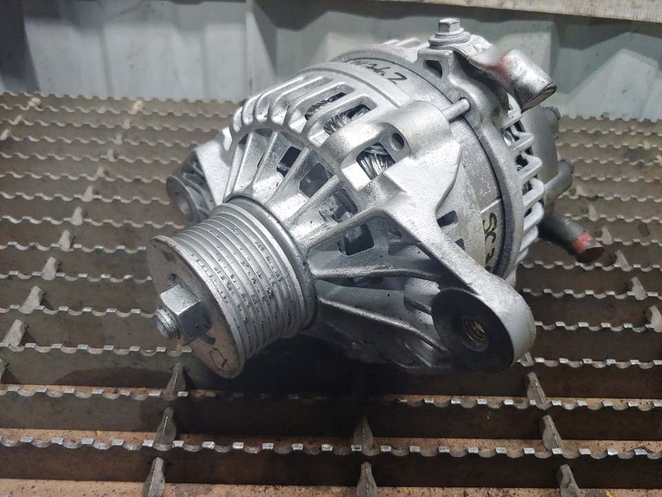 2004 CAT C7 Alternator