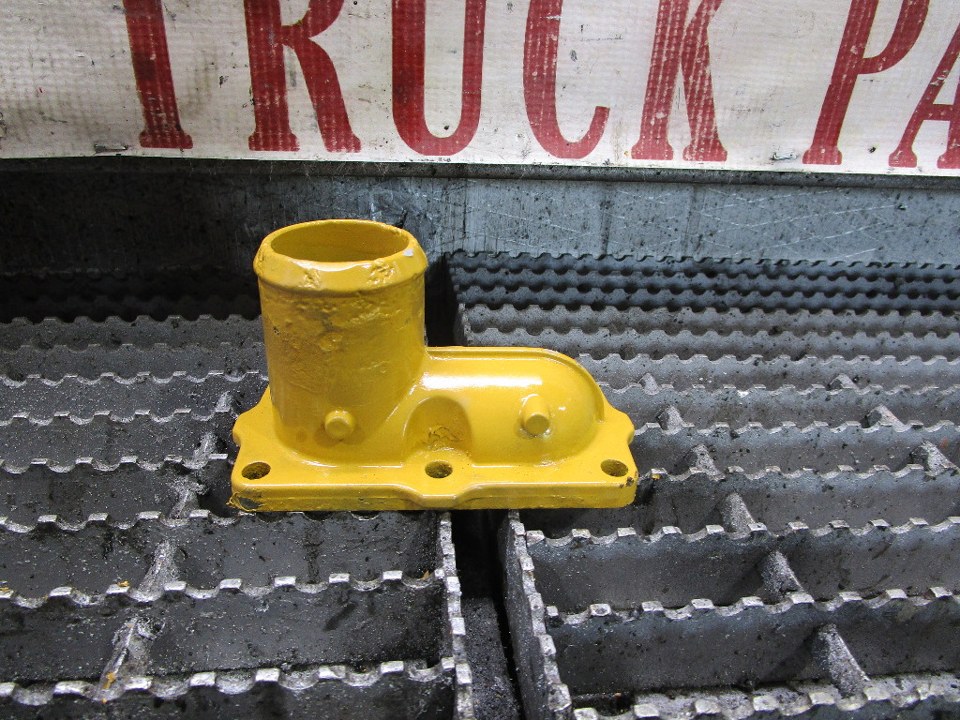 CAT 3126 / C7 Thermostat Housing
