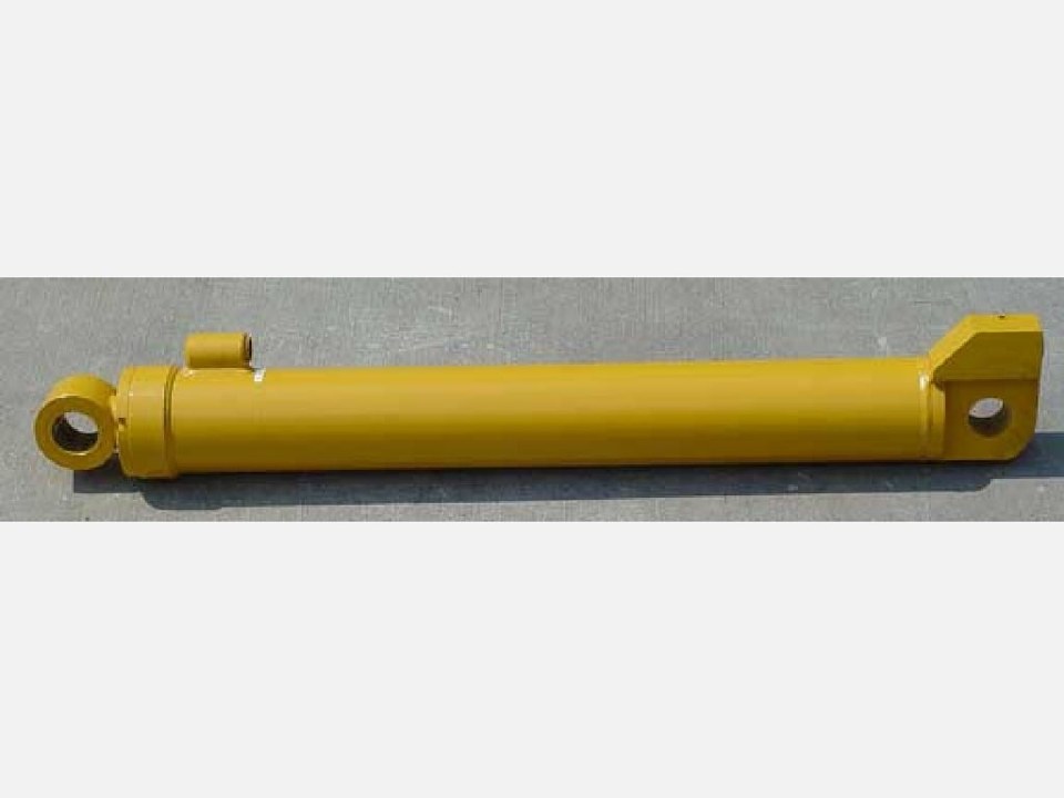 JOHN DEERE 690C Hydraulic Cylinder