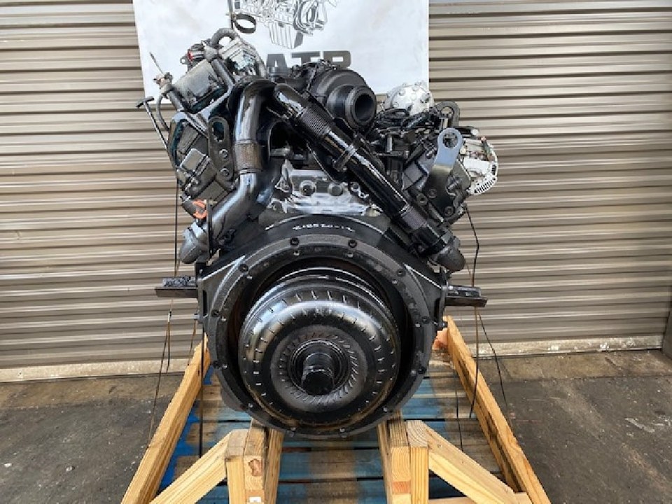 2004 INTERNATIONAL VT365 Engine