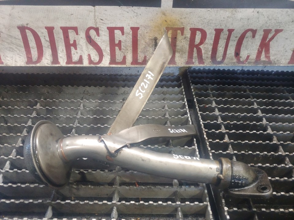 2003 CAT C10 Oil Pump Pickup Tube