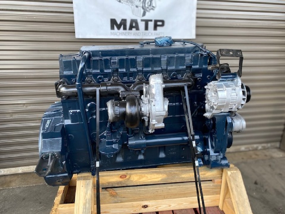 1998 INTERNATIONAL DT466E Engine