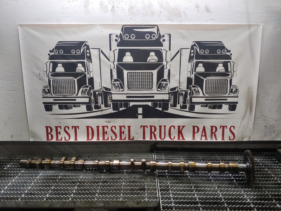 2011 DETROIT DIESEL DD15 Camshaft