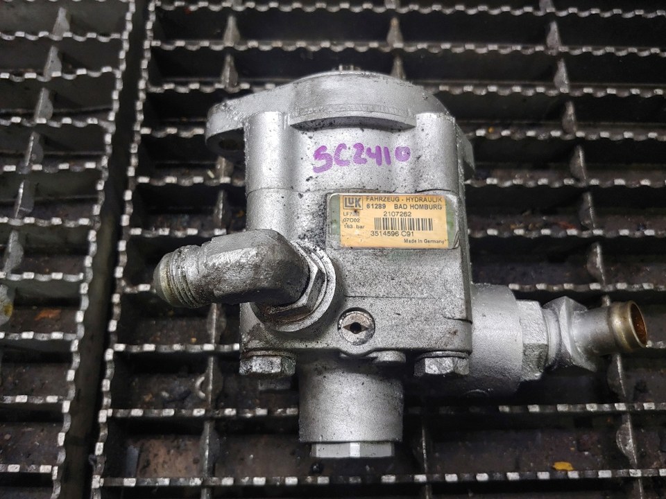 LUK LF73 Steering Pump