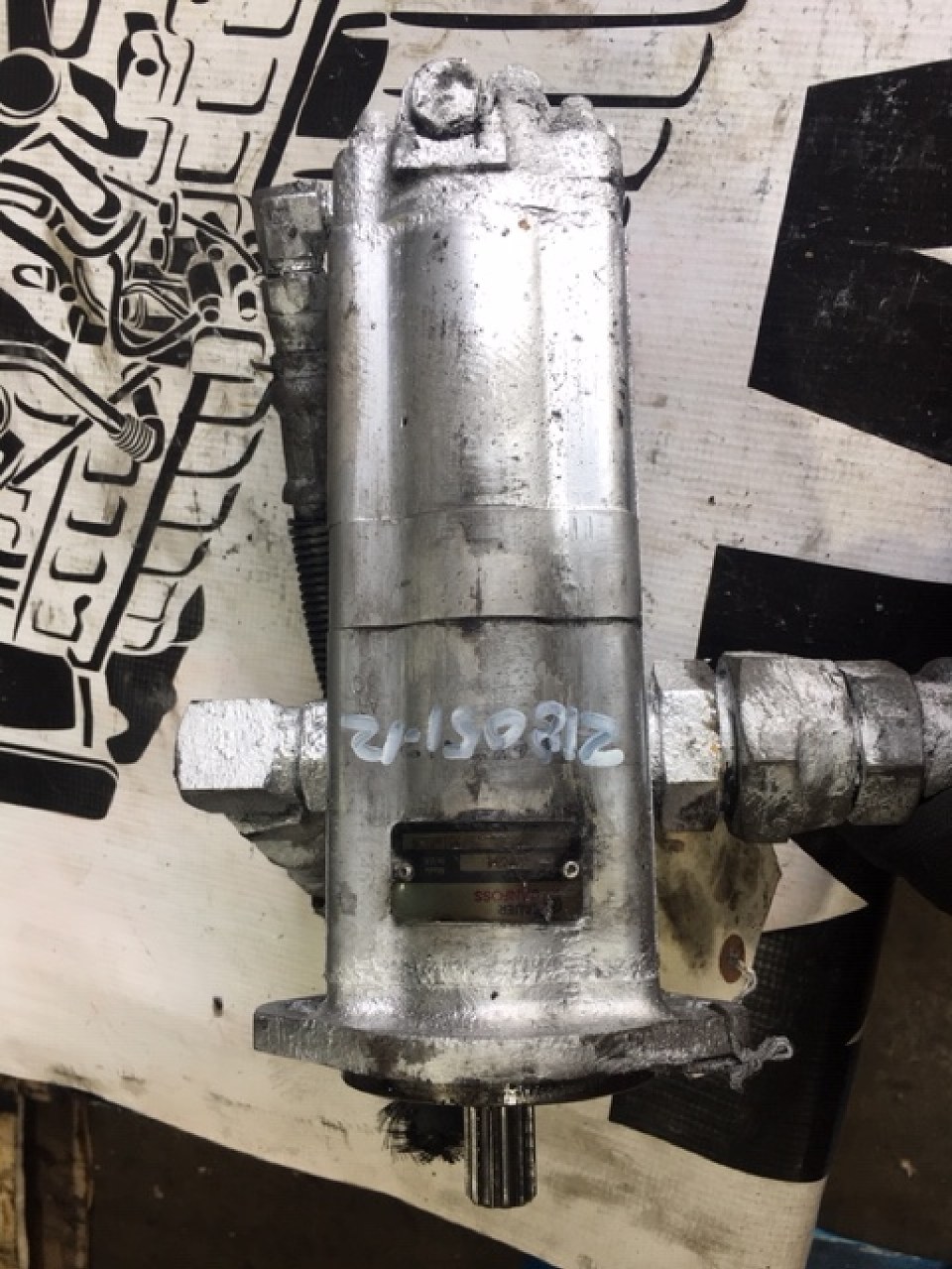 2004 CAT C7 Steering Pump