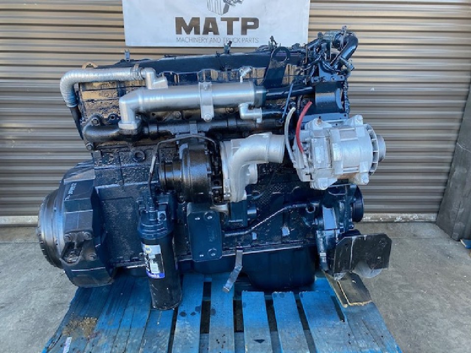 2006 INTERNATIONAL DT466E Engine