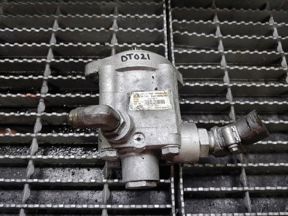 LUK LF73C Steering Pump