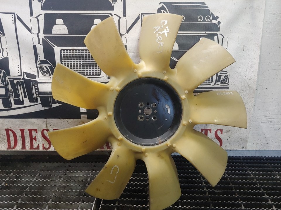 2004 CAT C7 Fan