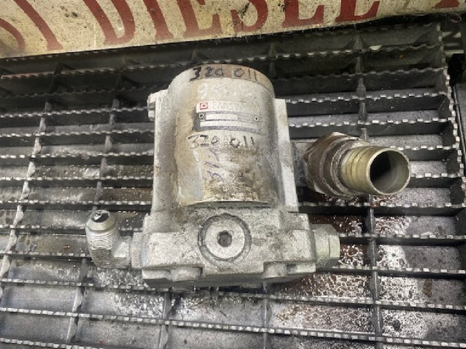 CAT C7 Steering Pump