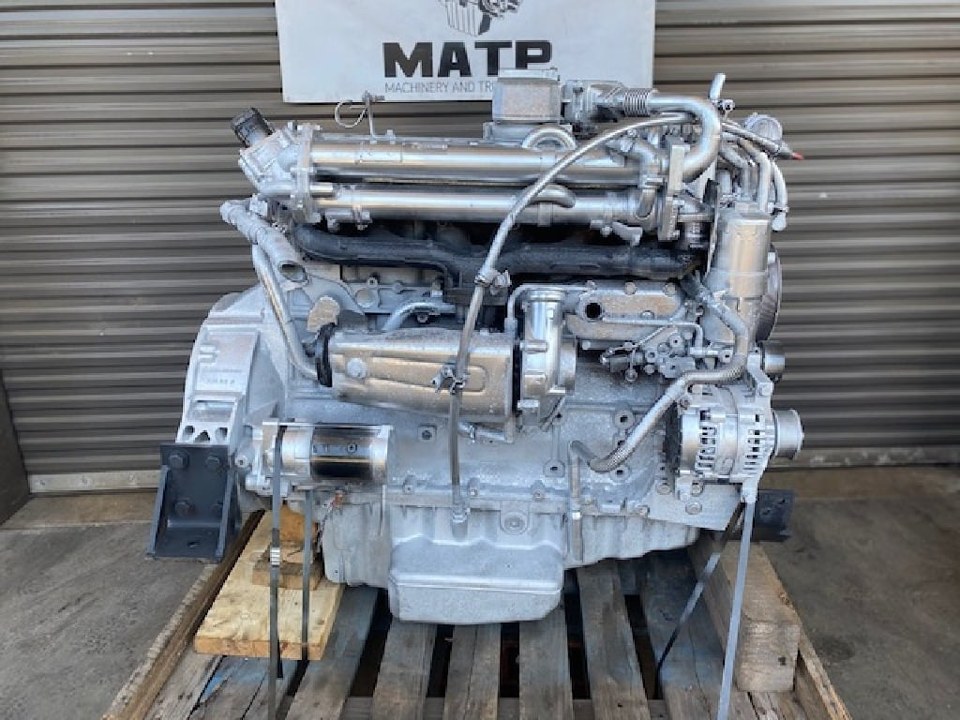 2006 MERCEDES-BENZ OM906LA Engine