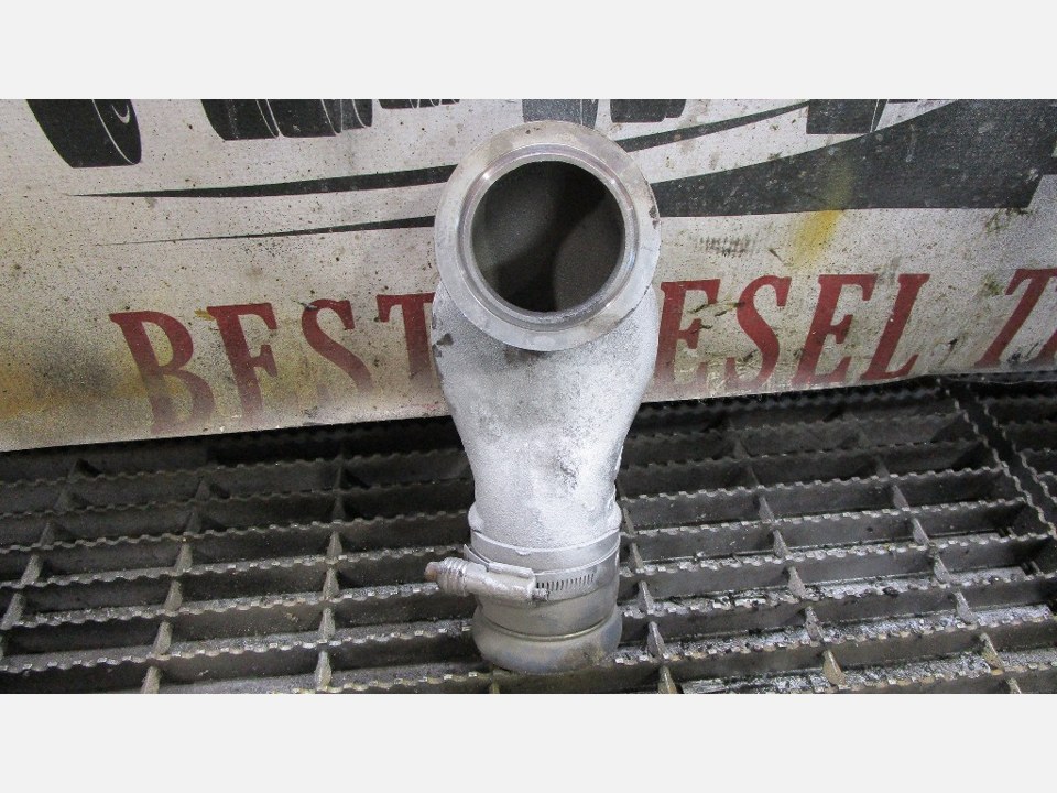 2006 MERCEDES-BENZ OM906LA Intake Elbow