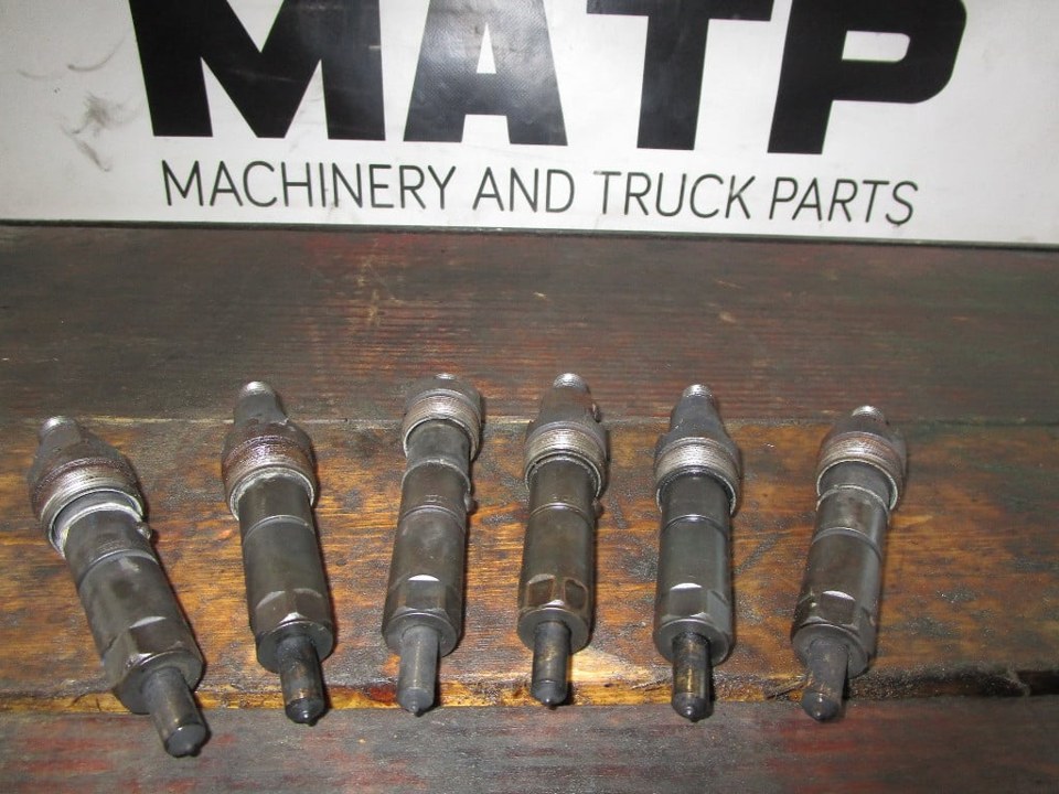 2000 MACK Renault MIDR 6.2L Fuel Injector
