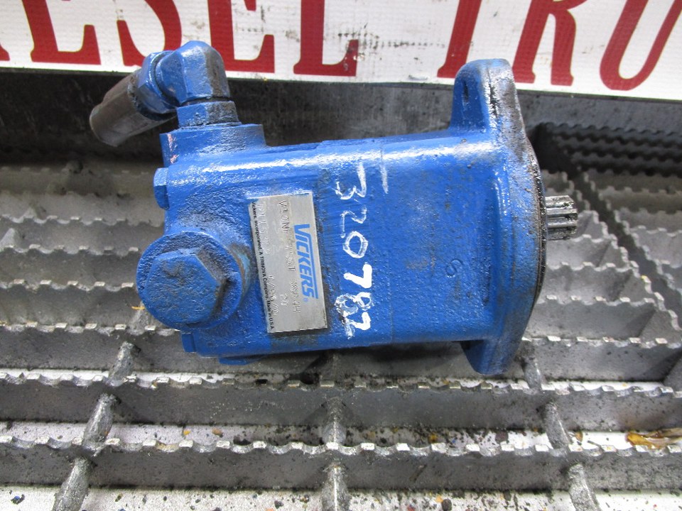VICKERS V10NF 1S5T 38D4H Steering Pump