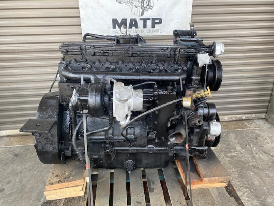 2004 CUMMINS ISL Engine