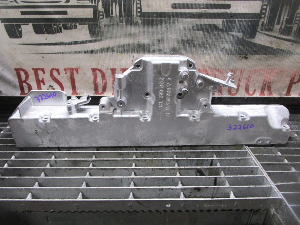 MERCEDES-BENZ OM926LA Intake Manifold