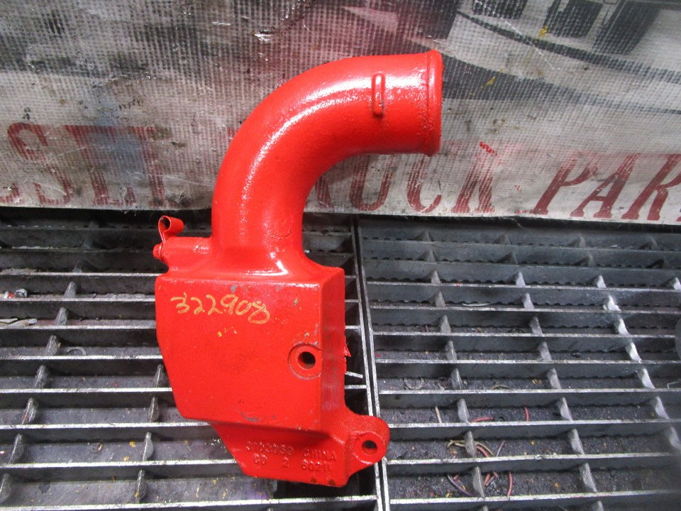 CUMMINS ISX Thermostat Housing