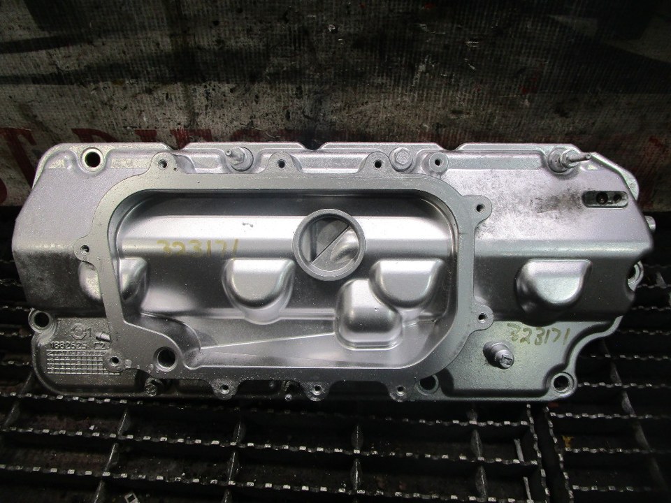INTERNATIONAL Maxxforce 7 Valve Cover