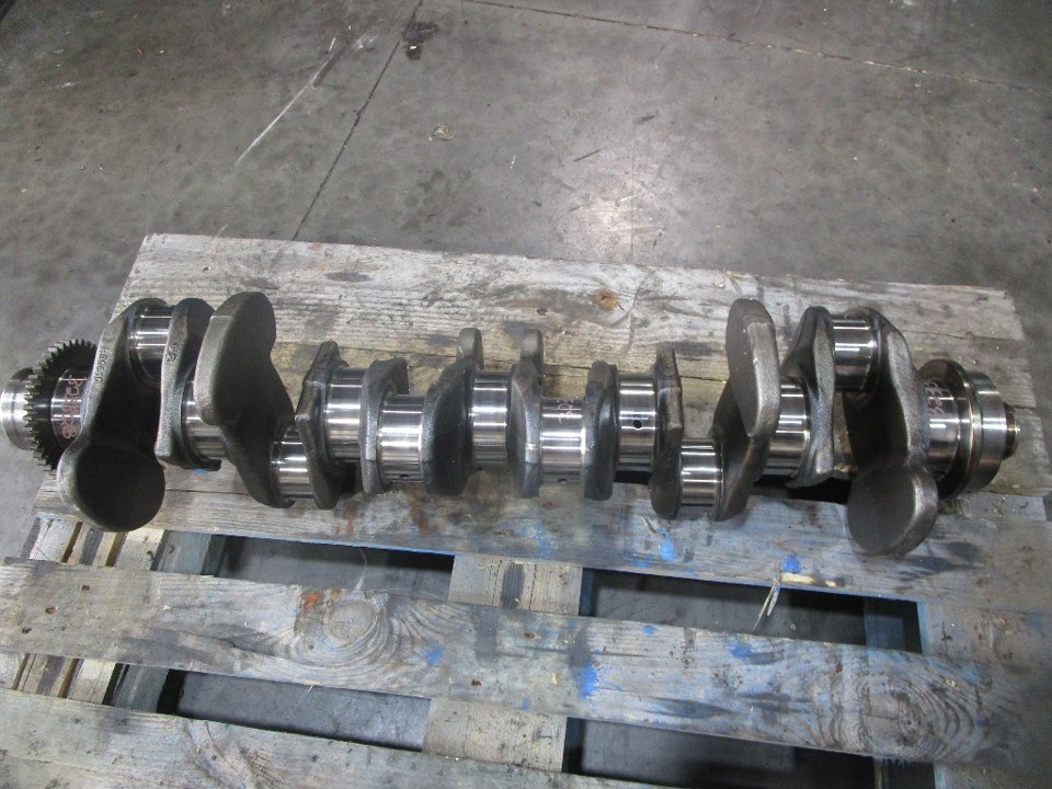 MERCEDES-BENZ OM926LA Crankshaft