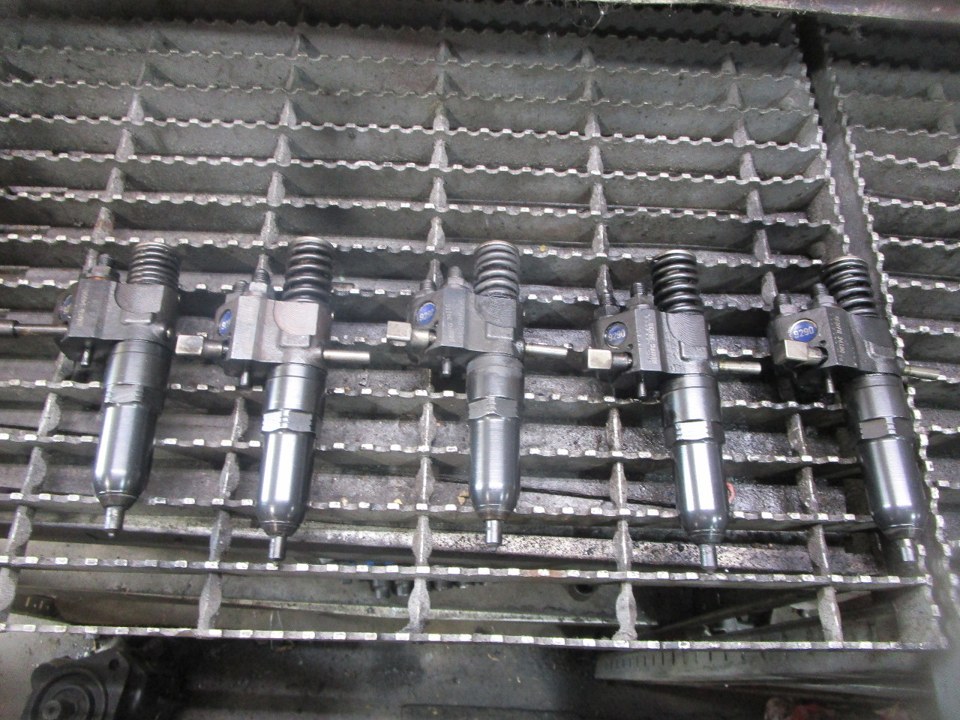 DETROIT DIESEL 6v92 Fuel Injector