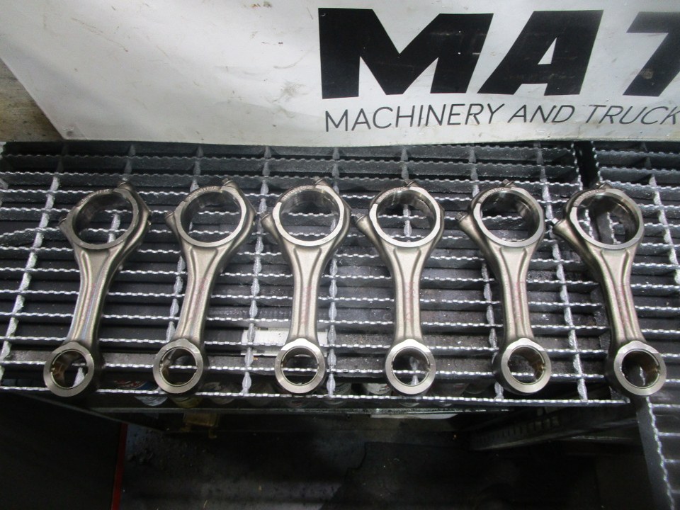 CUMMINS ISB 5.9L Connecting Rod