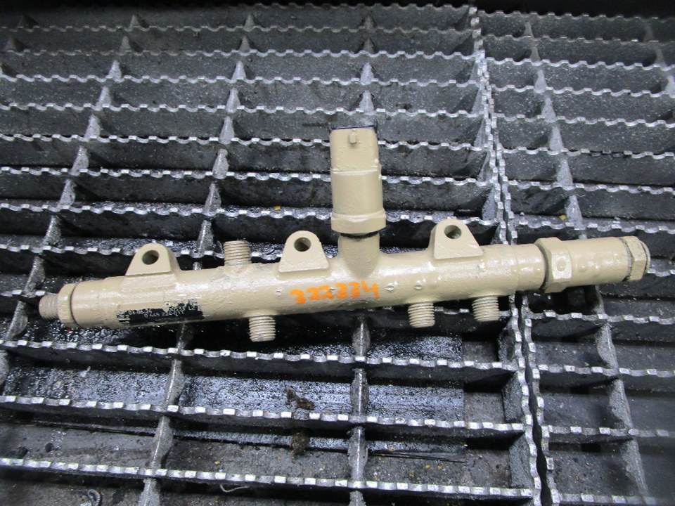CUMMINS ISB 3.9L Fuel Rail
