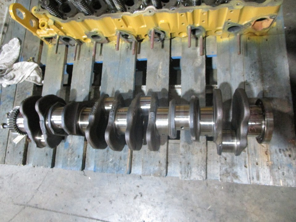 CAT C7 Crankshaft