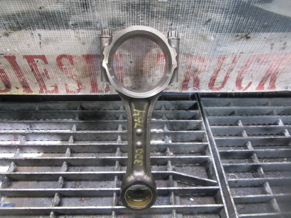ISUZU 4HE1 Connecting Rod