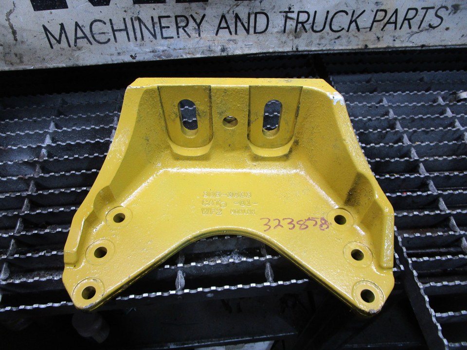 CAT C7S Engine Mount