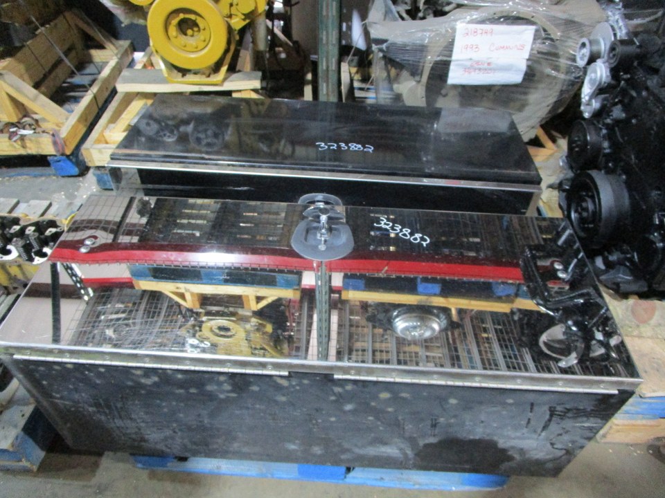 UNMARKED TOOL BOX Tool Box