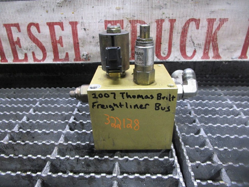 THOMAS FREIGHTLINER Hydraulic Valve Body