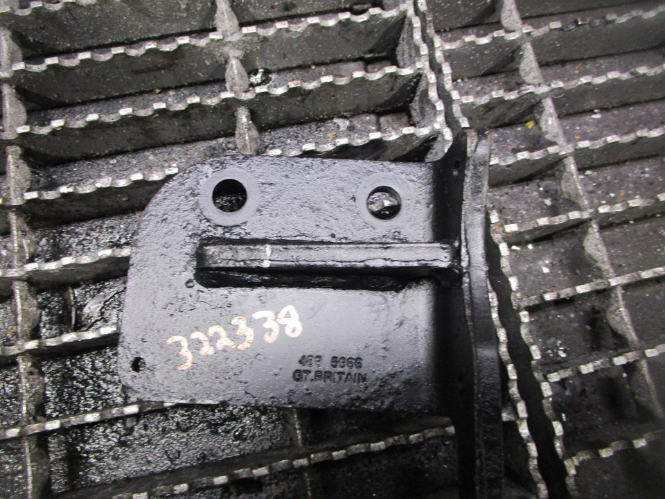 CUMMINS ISB 3.9L Engine Mount