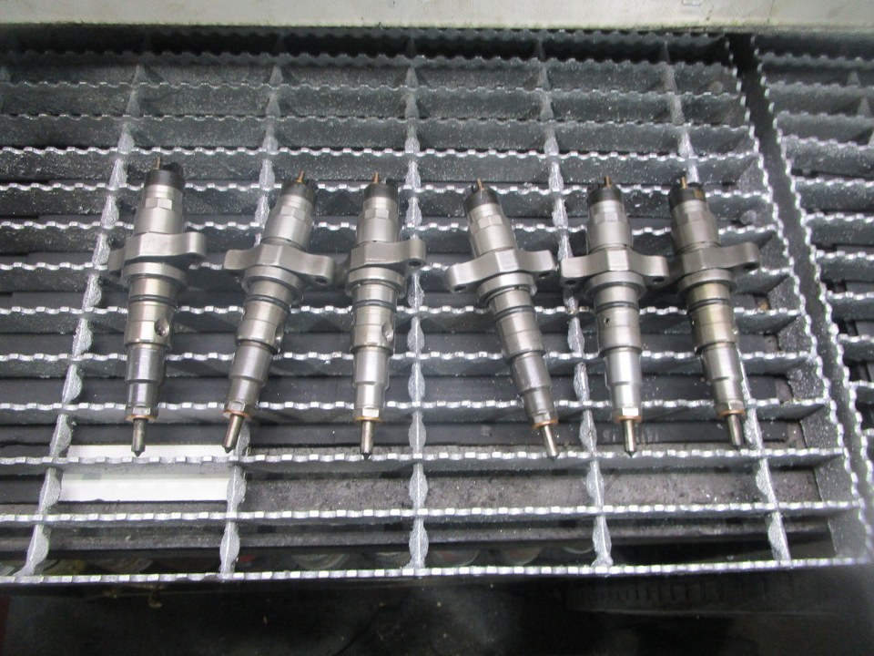 CUMMINS ISB 5.9L Fuel Injector