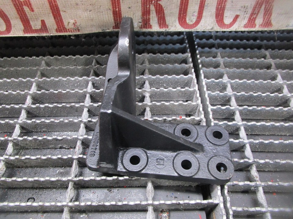 ISUZU 6HK1 Engine Mount