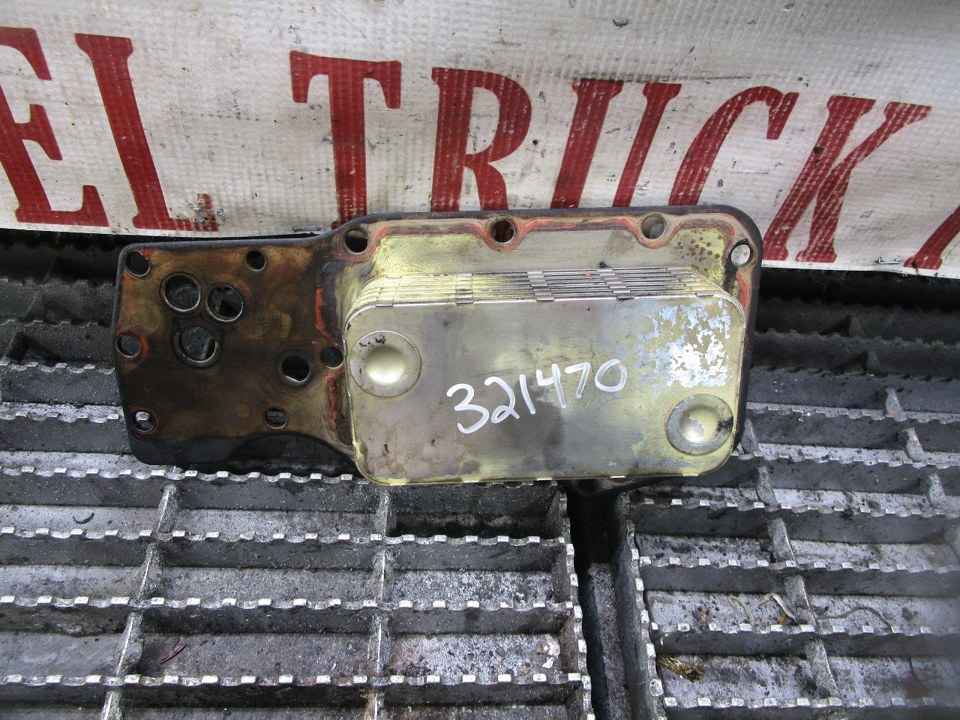 CUMMINS DIESEL ENGINE Oil Cooler