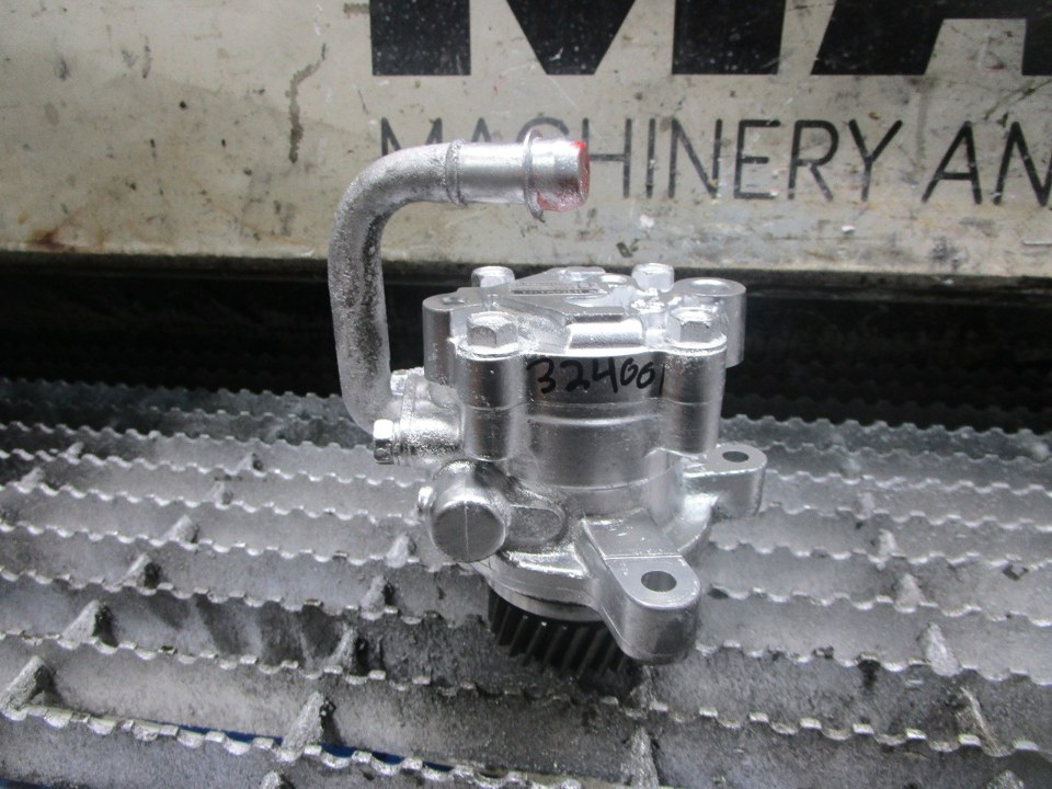 ISUZU 4JJ1 Steering Pump